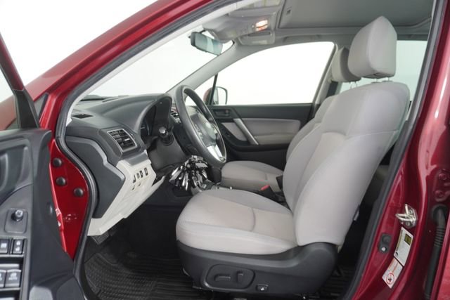 Used 2018 Subaru Forester 2.5i Premium AWD/4WD image 19