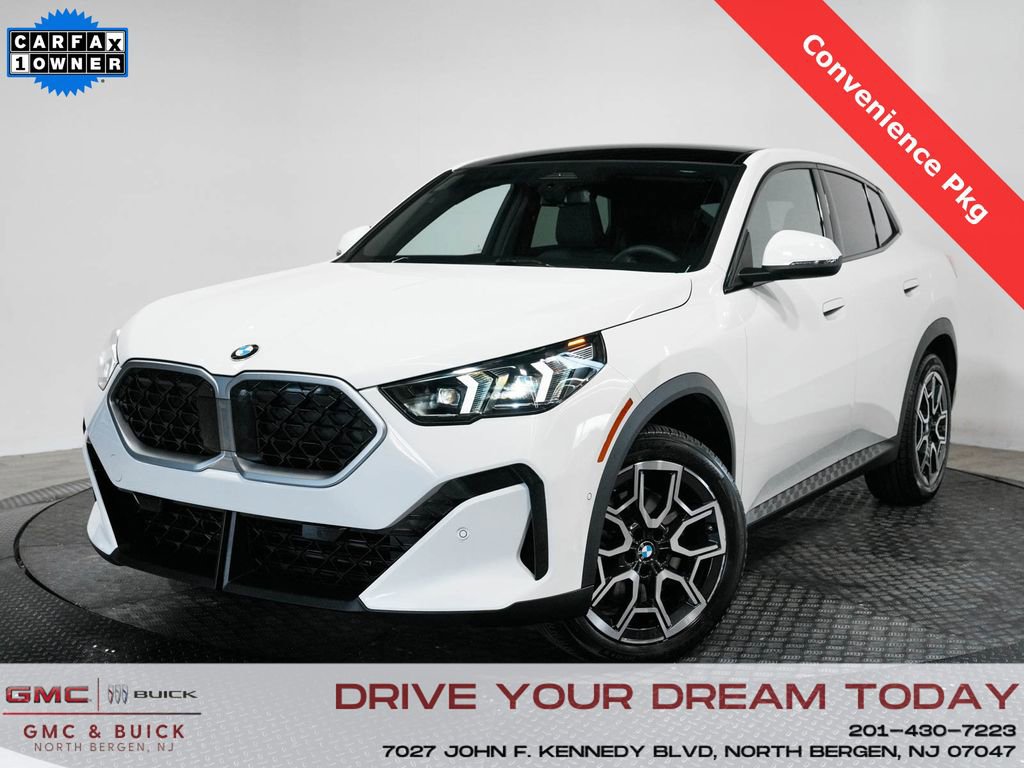 Used 2026 BMW X2 xDrive28i AWD/4WD image 1