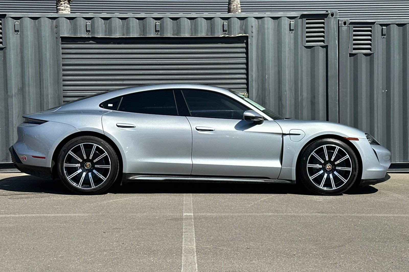 Certified 2023 Porsche Taycan RWD image 9