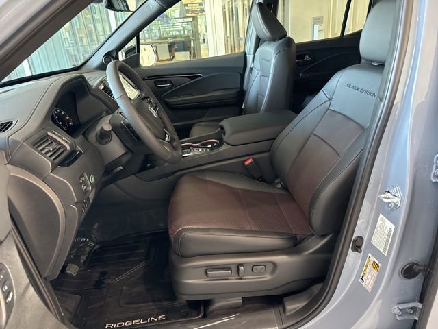 New 2026 Honda Ridgeline Black Edition image 4