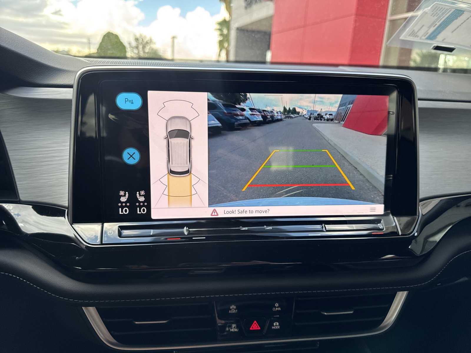 New 2026 Volkswagen Atlas Cross Sport SE image 26