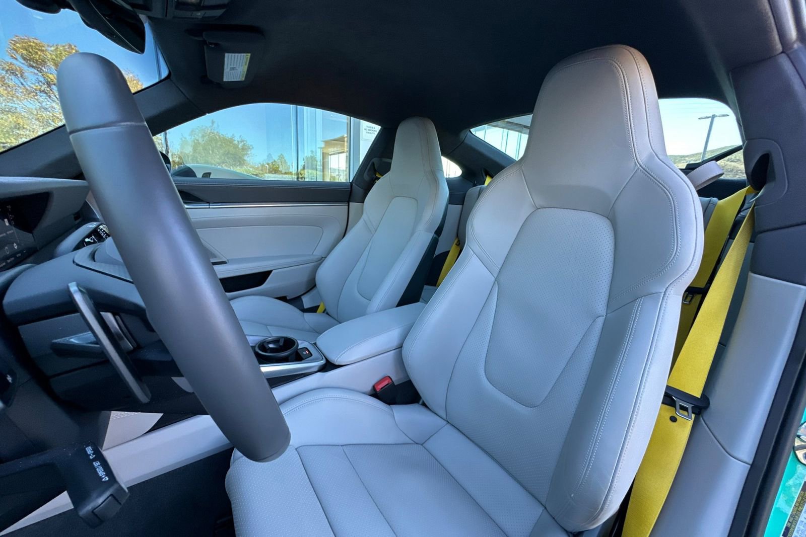 Used 2022 Porsche 911 Turbo S image 5