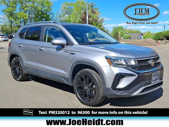 Certified 2023 Volkswagen Taos SE w/ Panoramic Sunroof Package AWD/4WD image 1