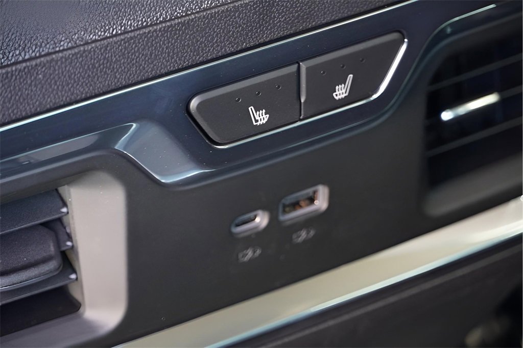 New 2026 GMC Sierra 1500 SLT image 21