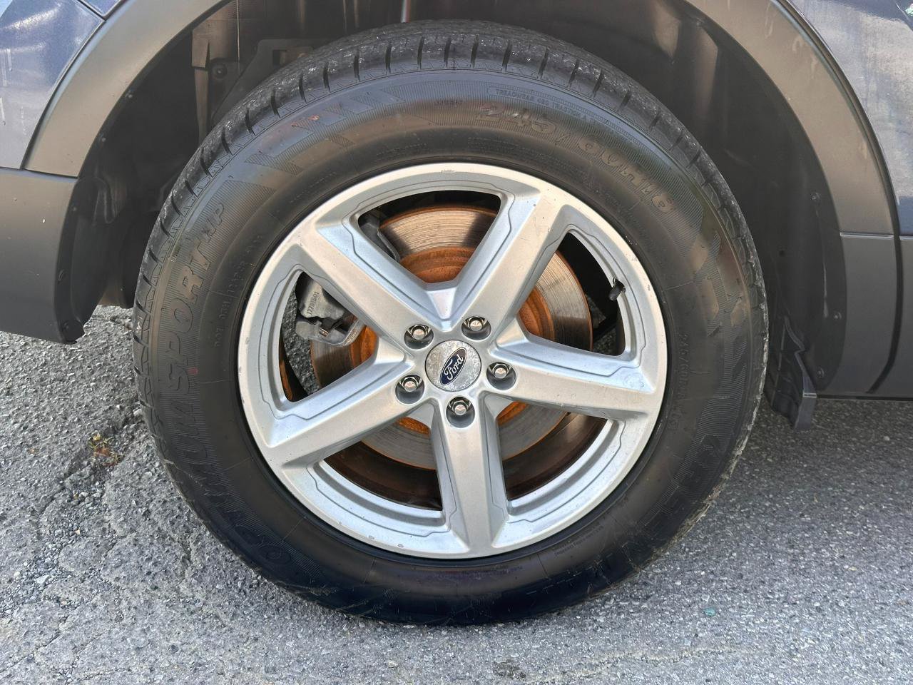 Used 2017 Ford Explorer XLT FWD image 26