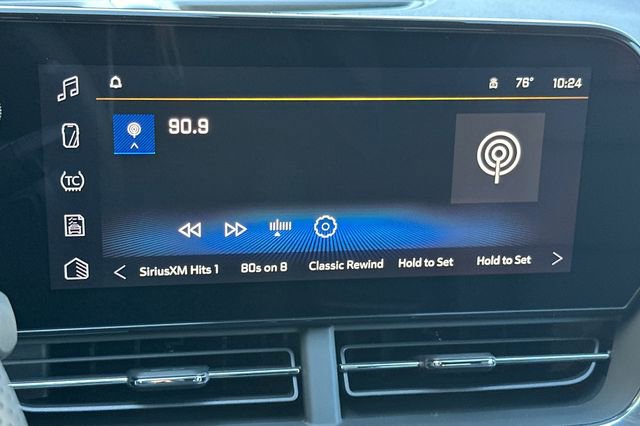 New 2026 Chevrolet Trax RS w/ Driver Confidence Package image 24