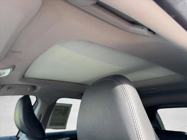 Used 2016 Volvo XC60 T5 Premier w/ Proximity Package AWD/4WD image 11