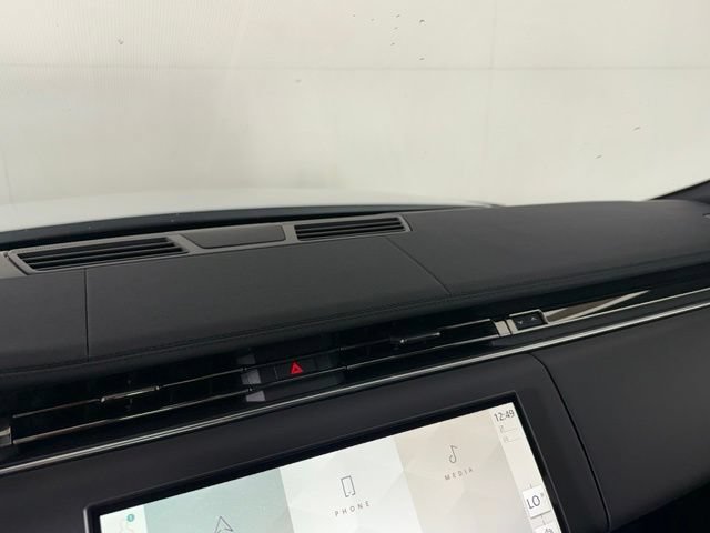 New 2026 Land Rover Range Rover Sport Dynamic SE AWD/4WD image 33