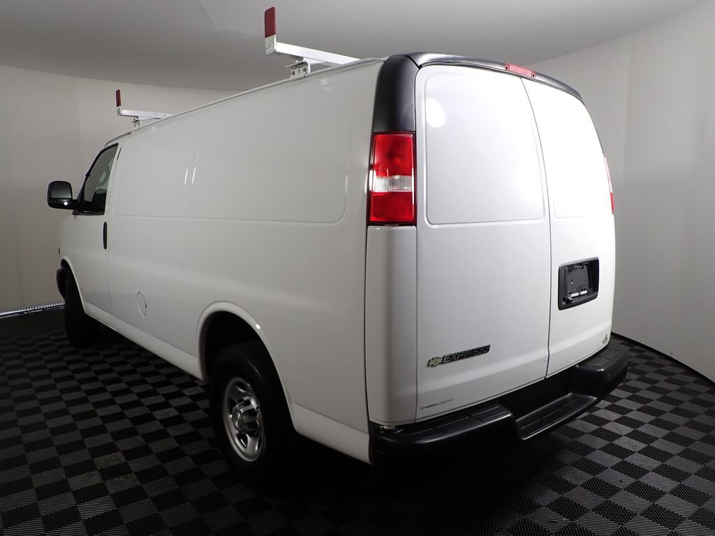Used 2021 Chevrolet Express 2500 w/ Driver Convenience Package image 9