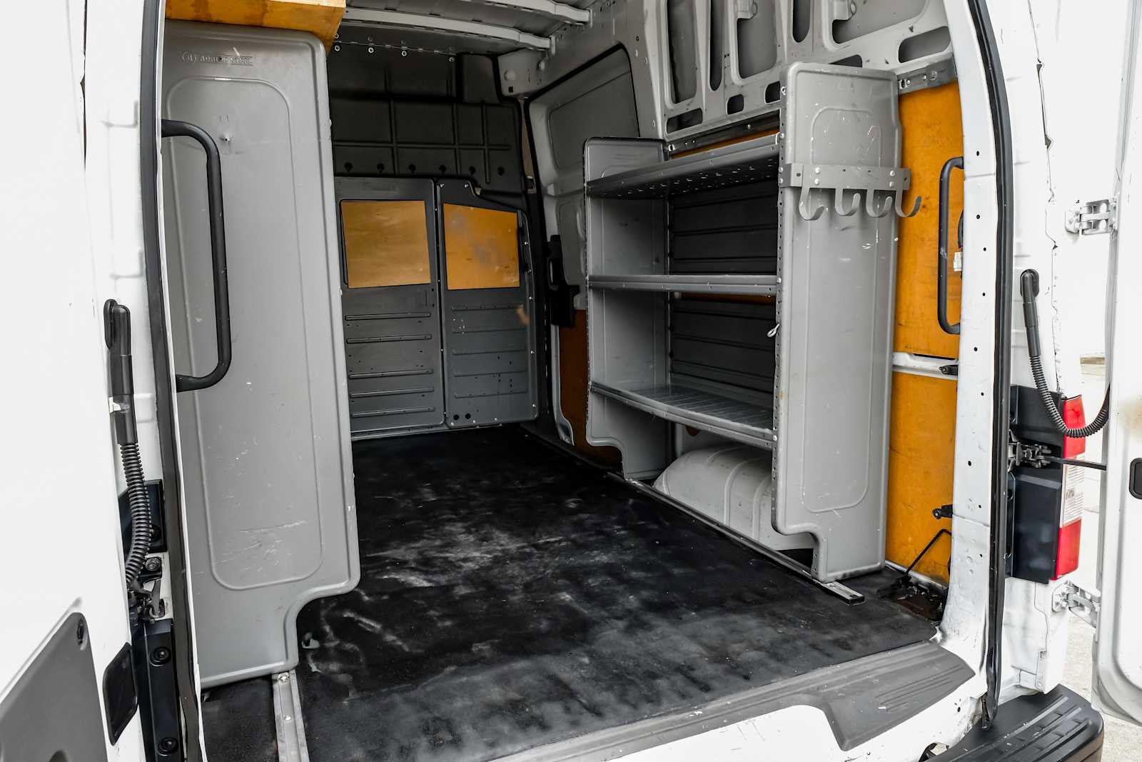 Used 2020 Nissan NV 2500 SV image 53