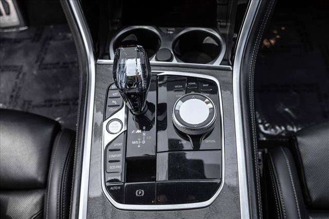 Used 2019 BMW M850i xDrive Coupe w/ M Carbon Exterior Package AWD/4WD image 19