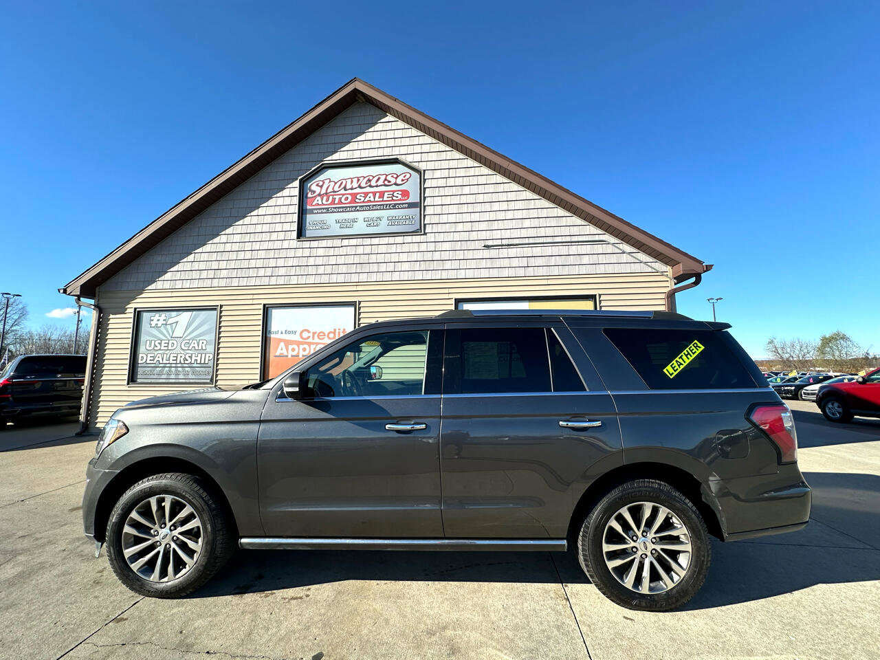 Used 2018 Ford Expedition Limited image 2