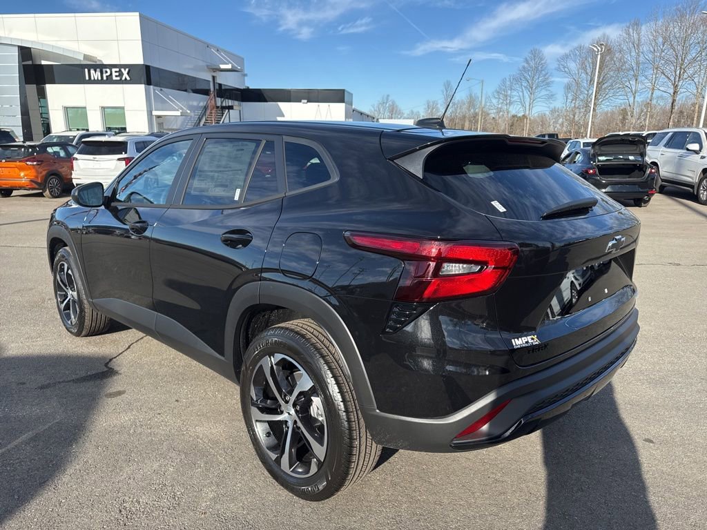 New 2026 Chevrolet Trax RS FWD image 3