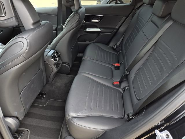 Certified 2026 Mercedes-Benz GLC 300 image 17