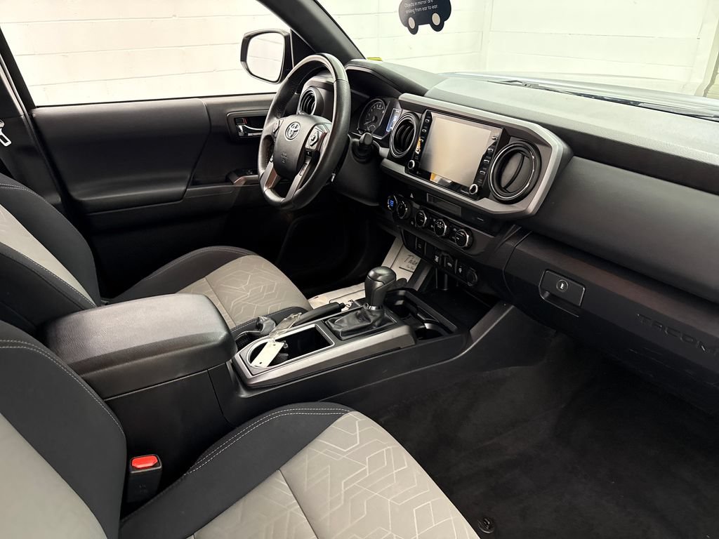 Used 2023 Toyota Tacoma TRD Off-Road AWD/4WD image 28