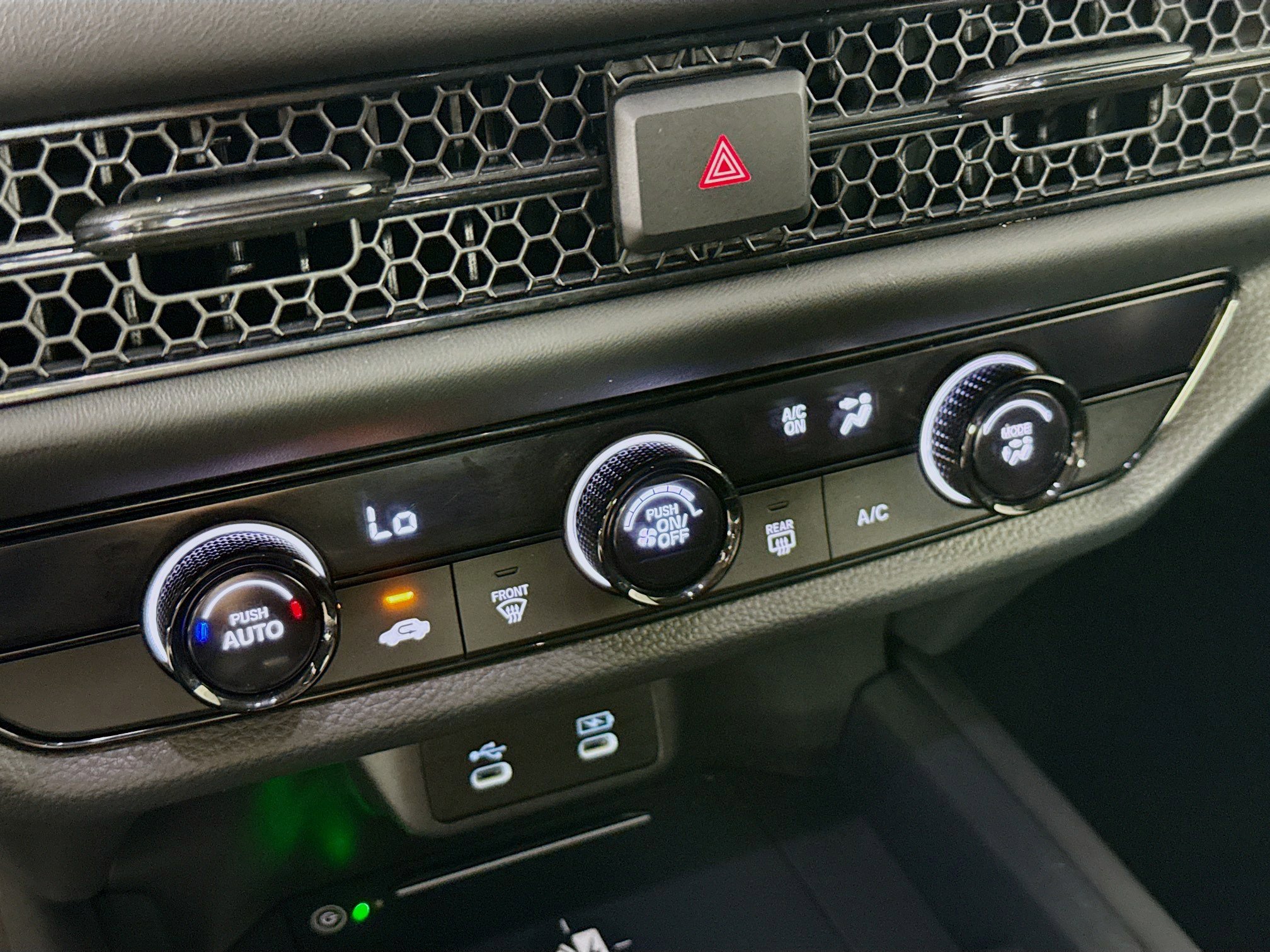 Certified 2026 Honda HR-V LX image 17