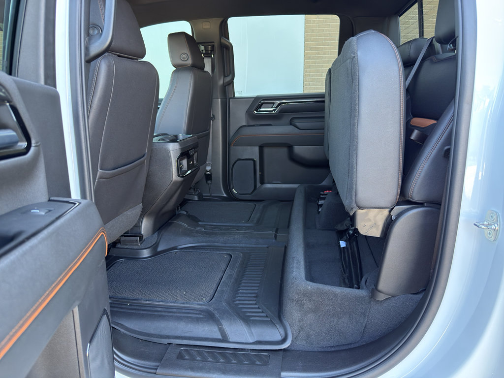 Used 2024 GMC Sierra 2500 AT4 w/ Technology Package AWD/4WD image 47