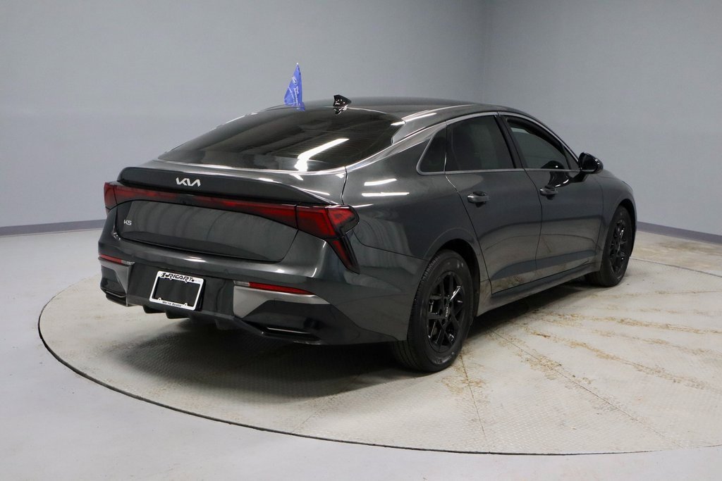 Used 2025 Kia K5 LXS image 10