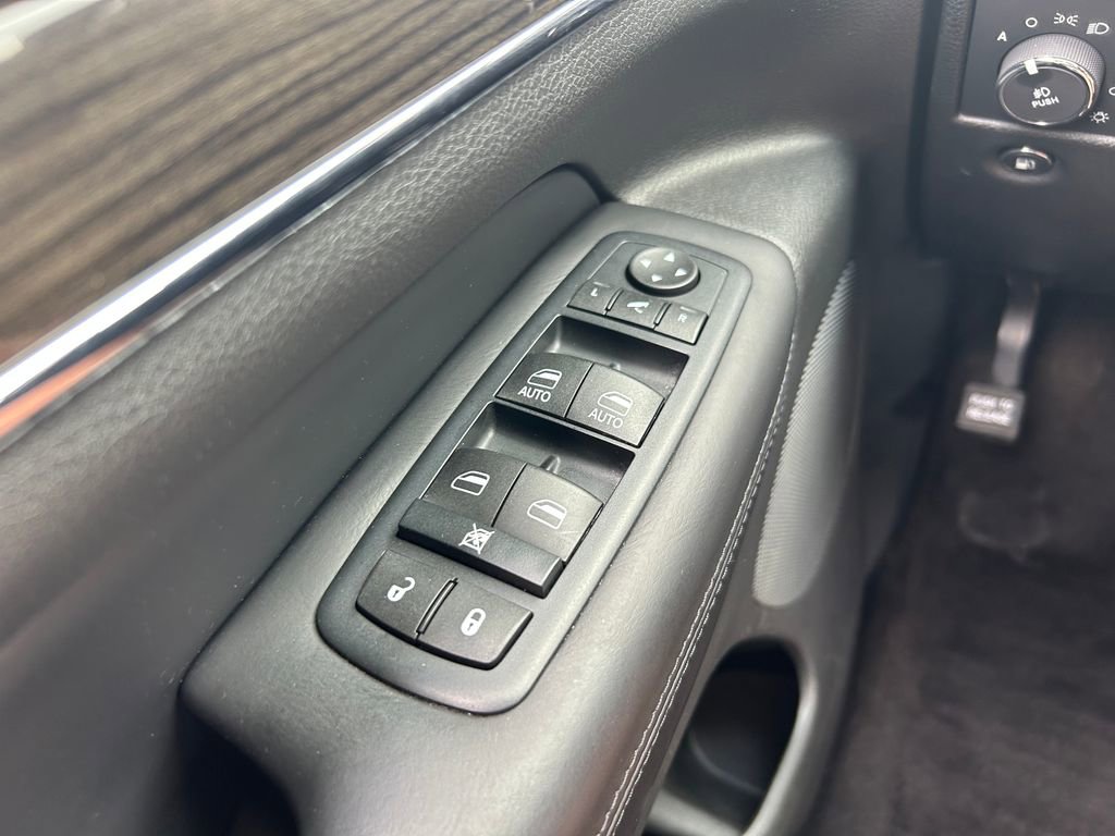 Used 2016 Jeep Grand Cherokee High Altitude image 21