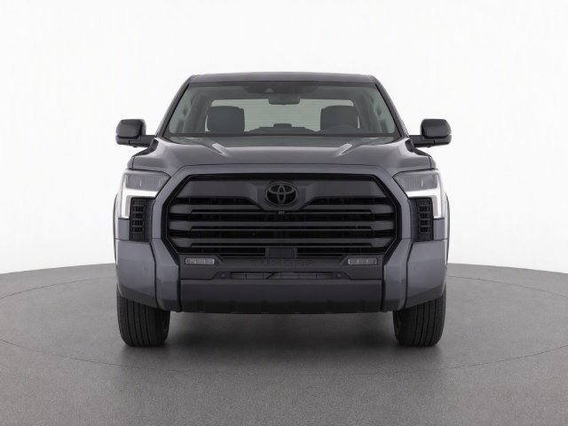 Used 2024 Toyota Tundra Limited AWD/4WD image 5