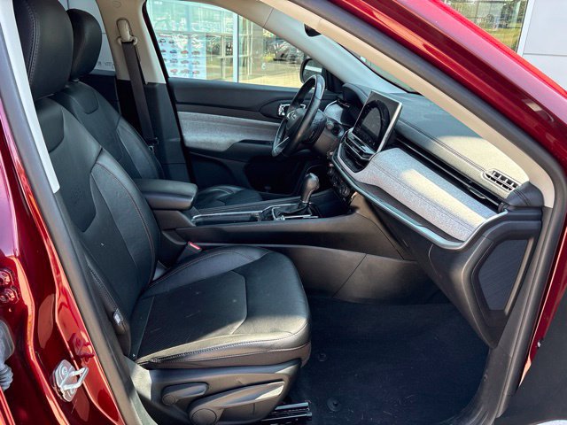 Used 2022 Jeep Compass Latitude AWD/4WD image 31