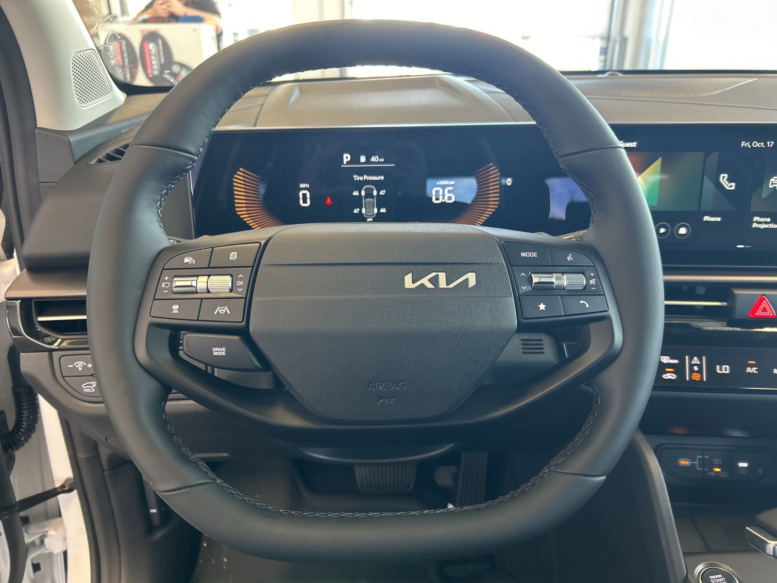 New 2026 Kia Sportage EX image 18