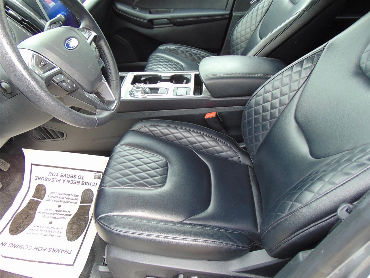 Used 2024 Ford Edge Titanium image 21