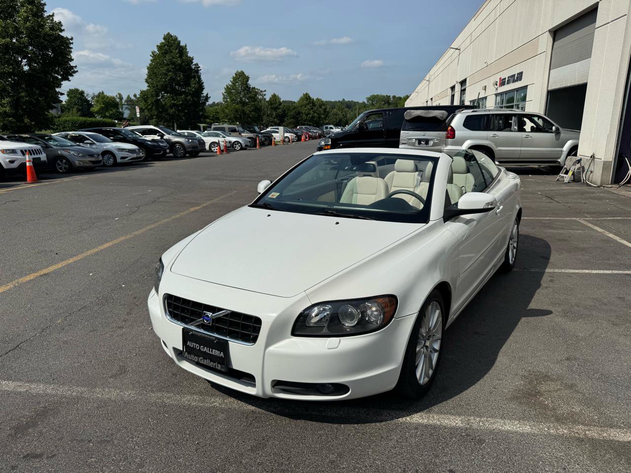 Used 2009 Volvo C70 T5 FWD image 46
