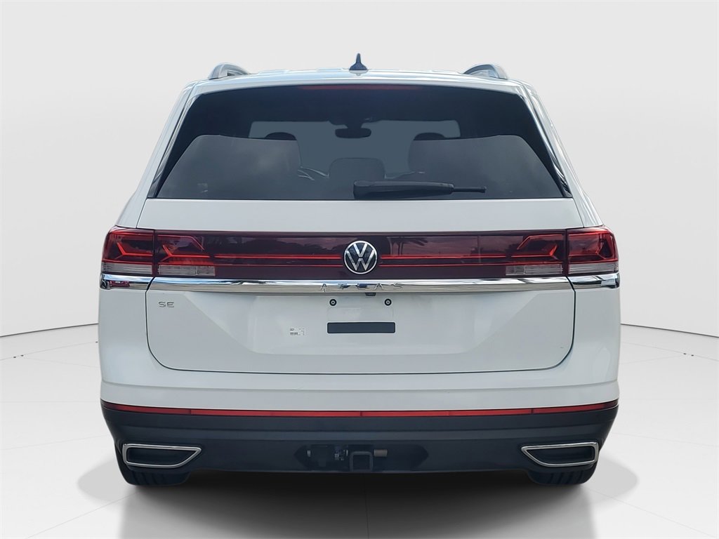 Used 2025 Volkswagen Atlas SE image 6