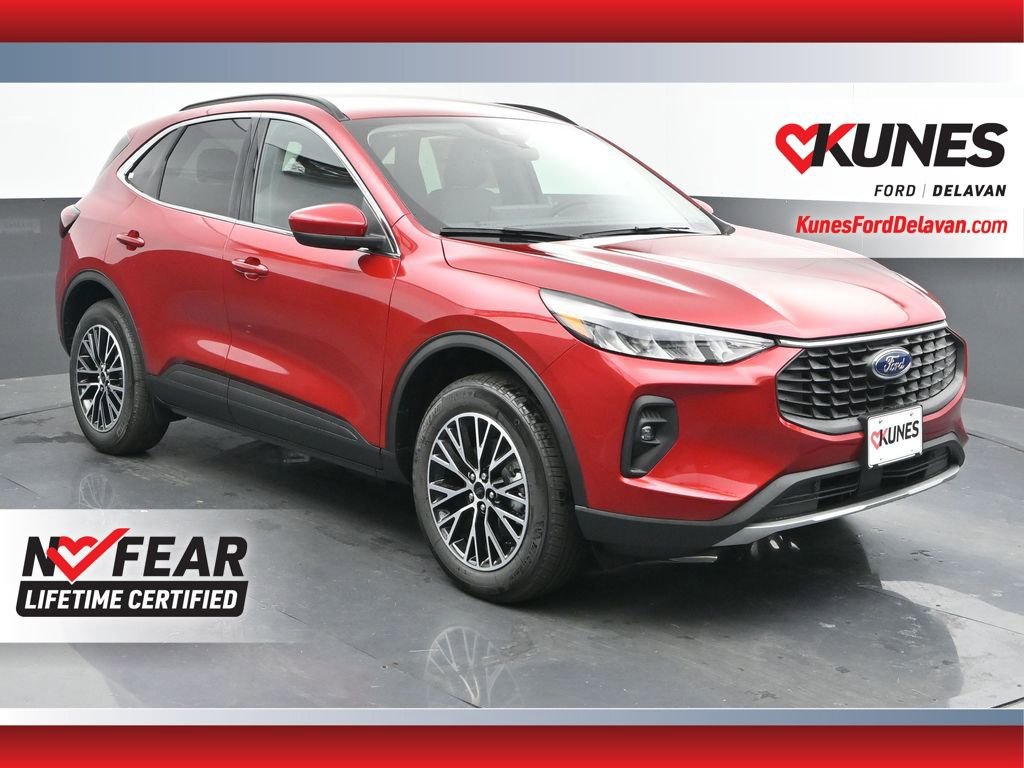 New 2025 Ford Escape SE