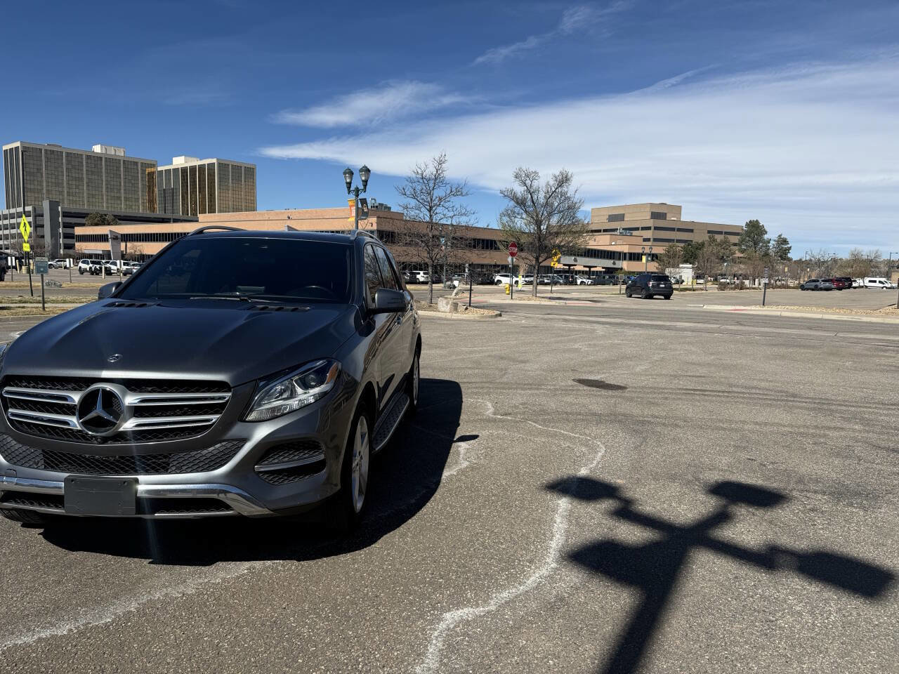 Used 2019 Mercedes-Benz GLE 400 GLE 400 4MATIC AWD 4dr SUV w/ Premium 1 Package image 2