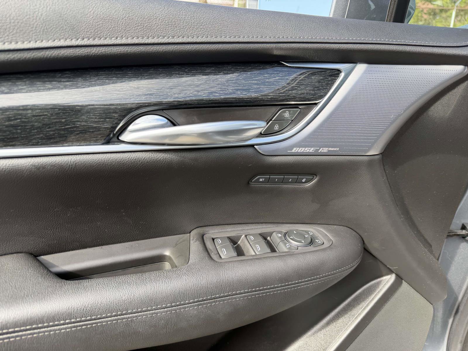 Used 2020 Cadillac XT5 Premium Luxury image 19