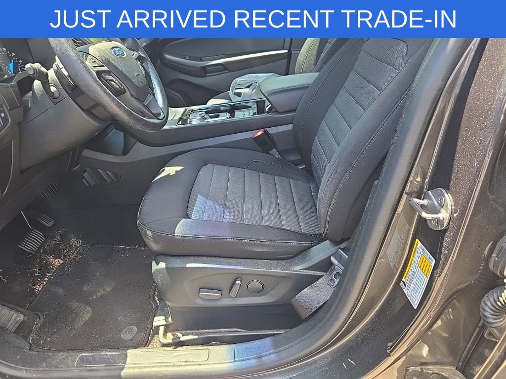 Used 2020 Ford Edge SE AWD/4WD image 21