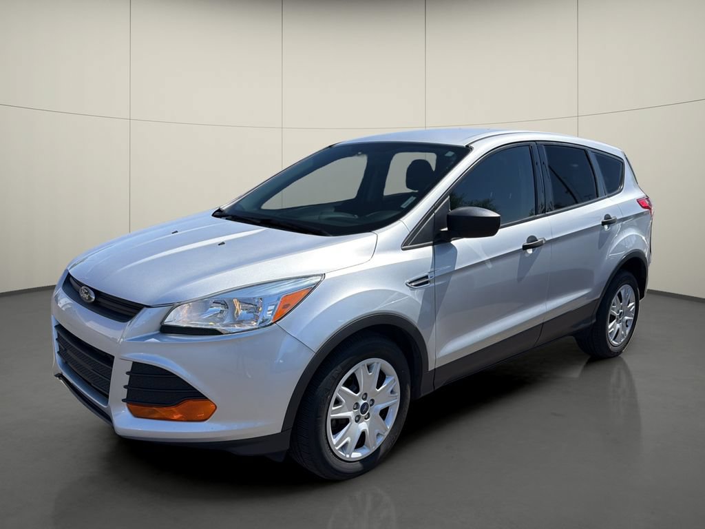 Used 2015 Ford Escape S FWD image 3