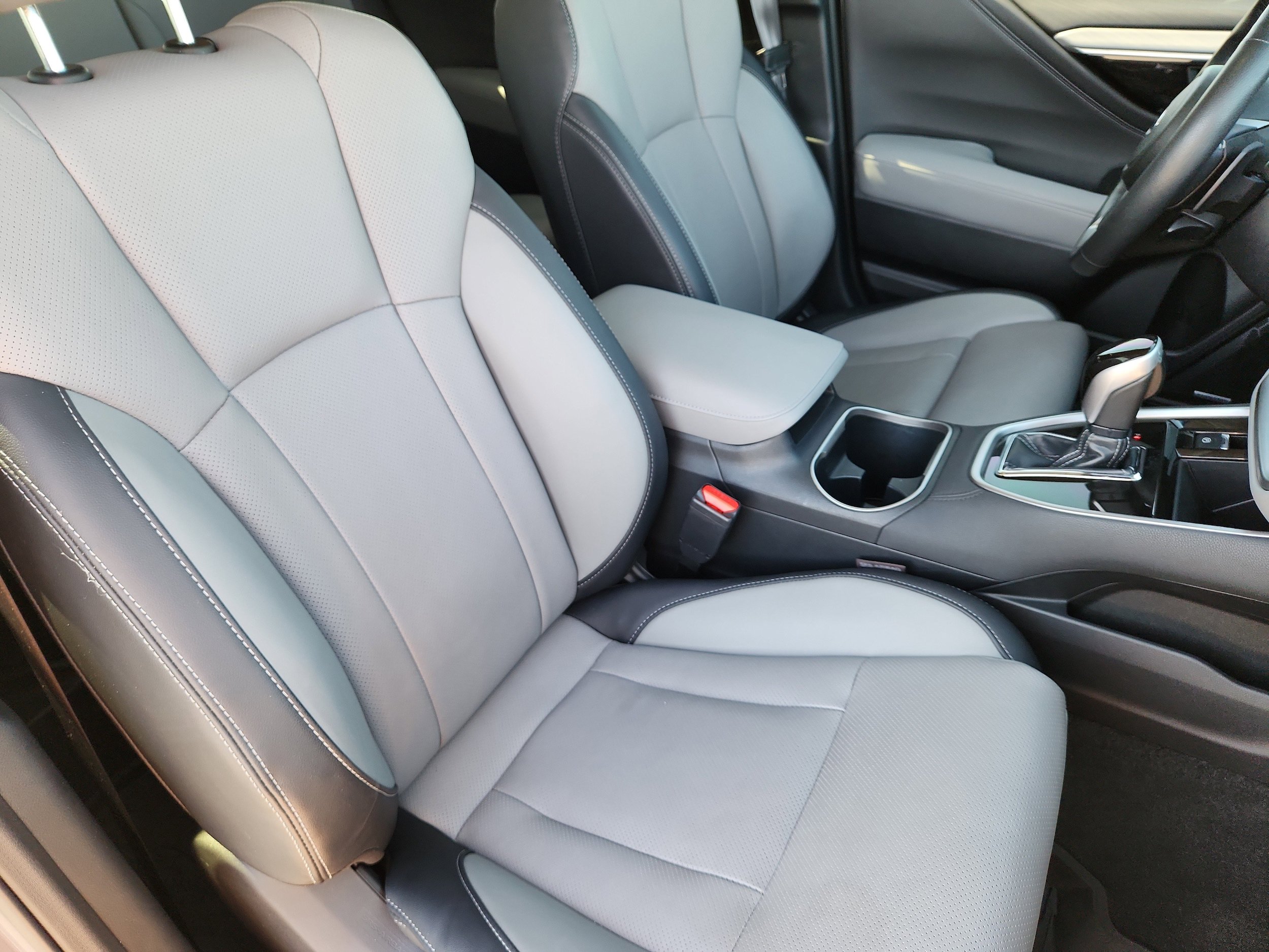 Used 2022 Subaru Outback Limited AWD/4WD image 14