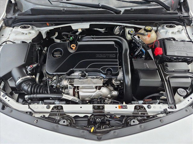 Used 2020 Chevrolet Malibu LT FWD image 22
