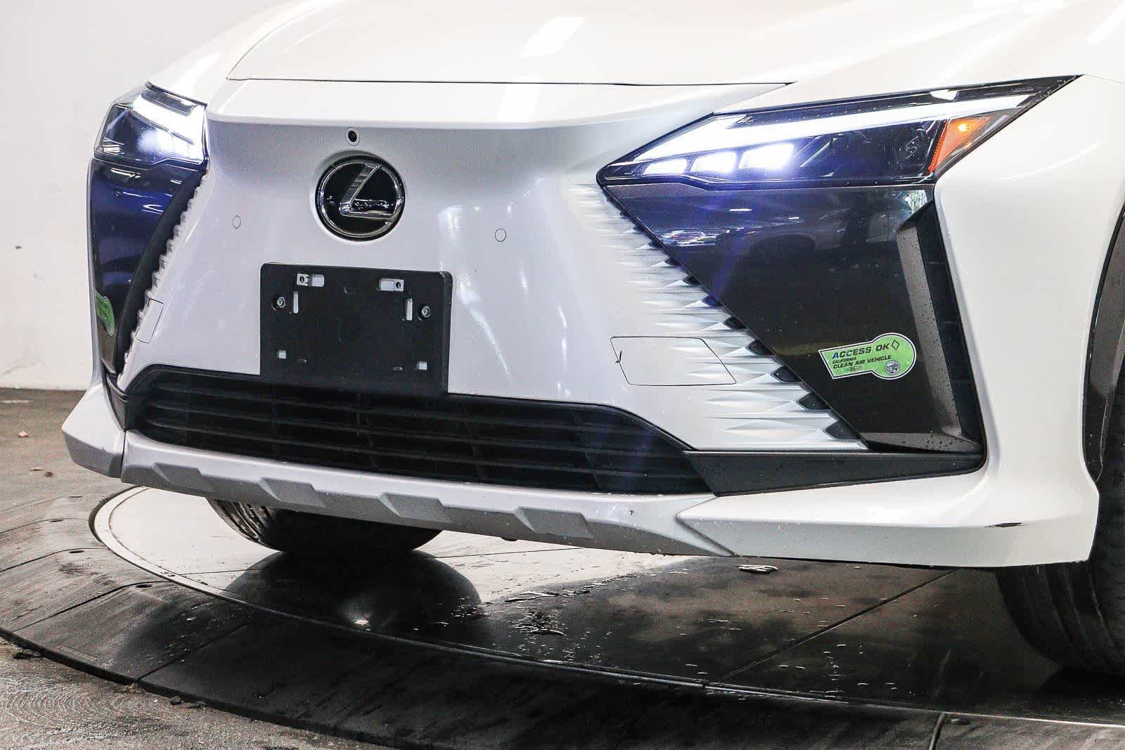Used 2023 Lexus RZ 450e Premium w/ Accessory Package (Z1) AWD/4WD image 8