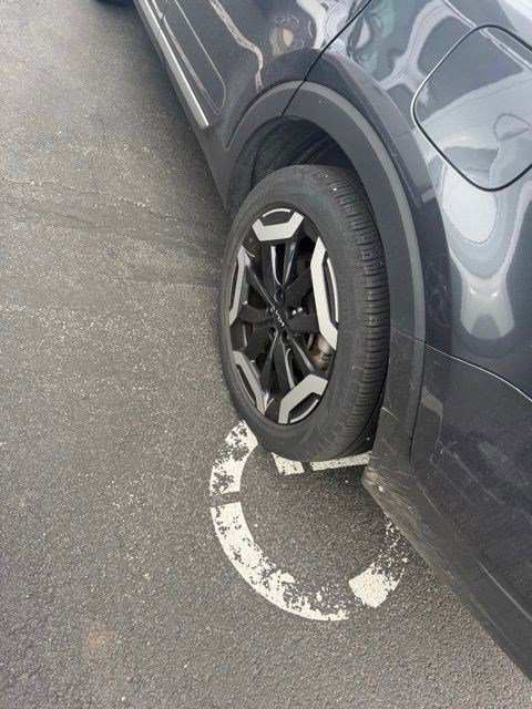 Used 2024 Kia Telluride S w/ S Sunroof Package AWD/4WD image 8