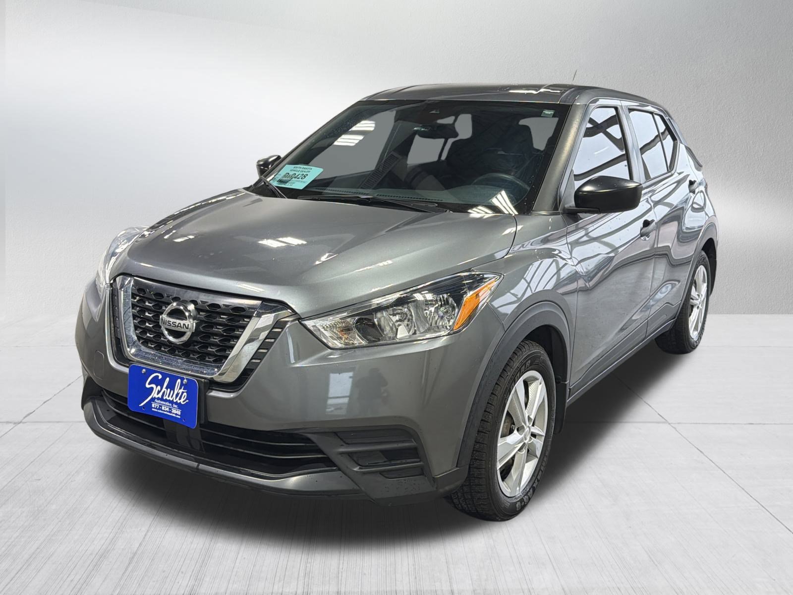 Used 2020 Nissan Kicks S image 6