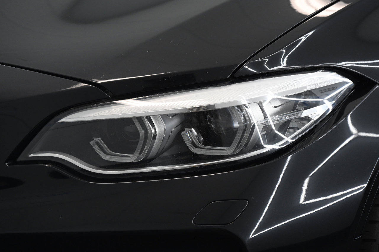 Used 2018 BMW M2 image 8