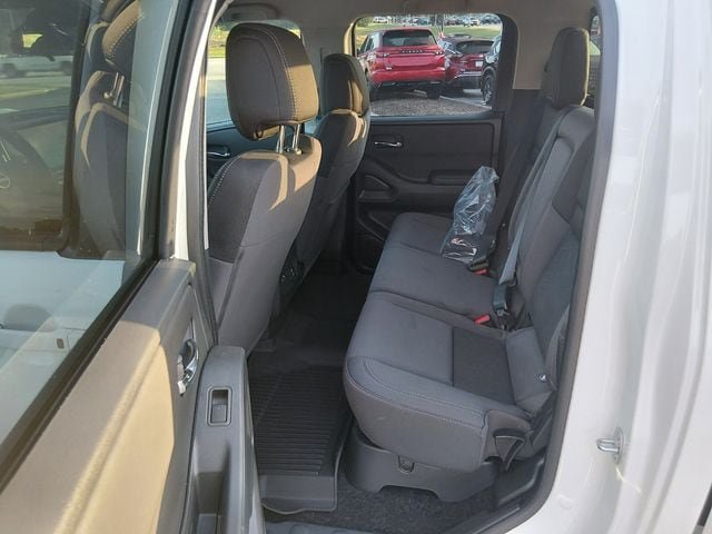 Certified 2026 Nissan Frontier SV w/ SV Convenience Package RWD image 13