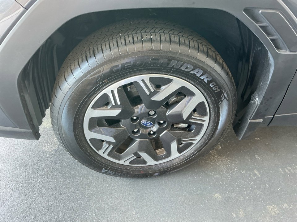 Used 2026 Subaru Forester Premium AWD/4WD image 26