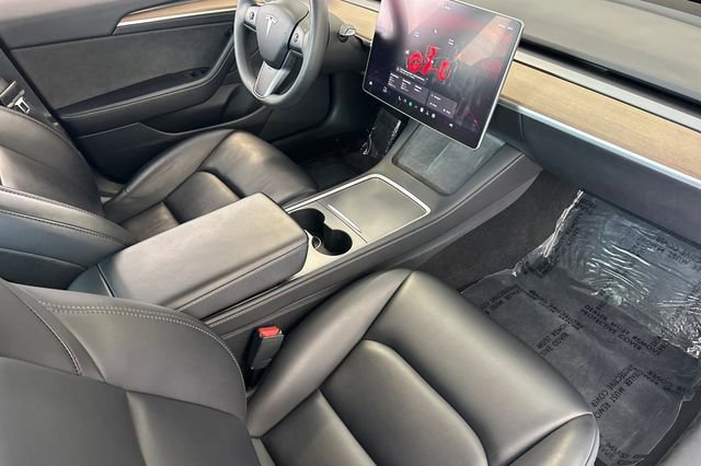 Used 2023 Tesla Model 3 Standard Range RWD image 17