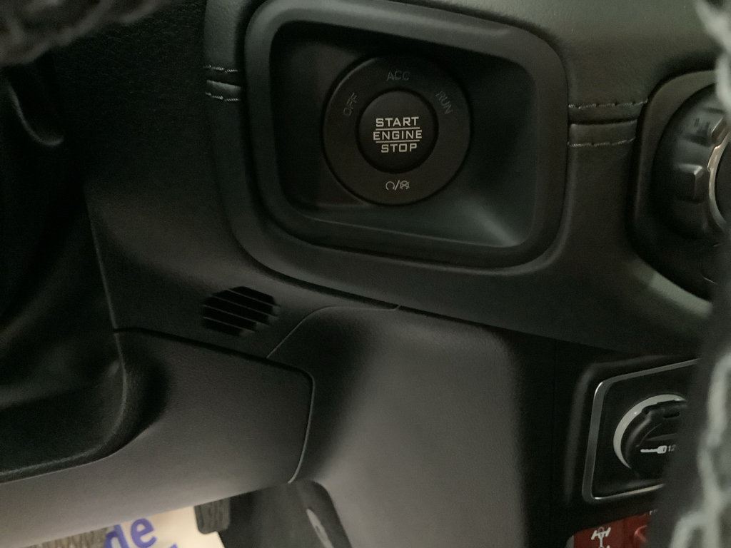 New 2026 Jeep Wrangler Unlimited Rubicon AWD/4WD image 16