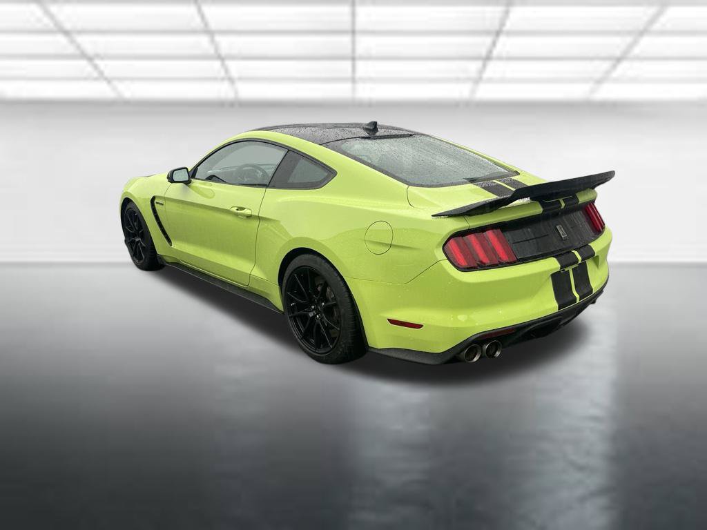 Used 2020 Ford Mustang Shelby GT350 w/ Technology Package RWD image 3