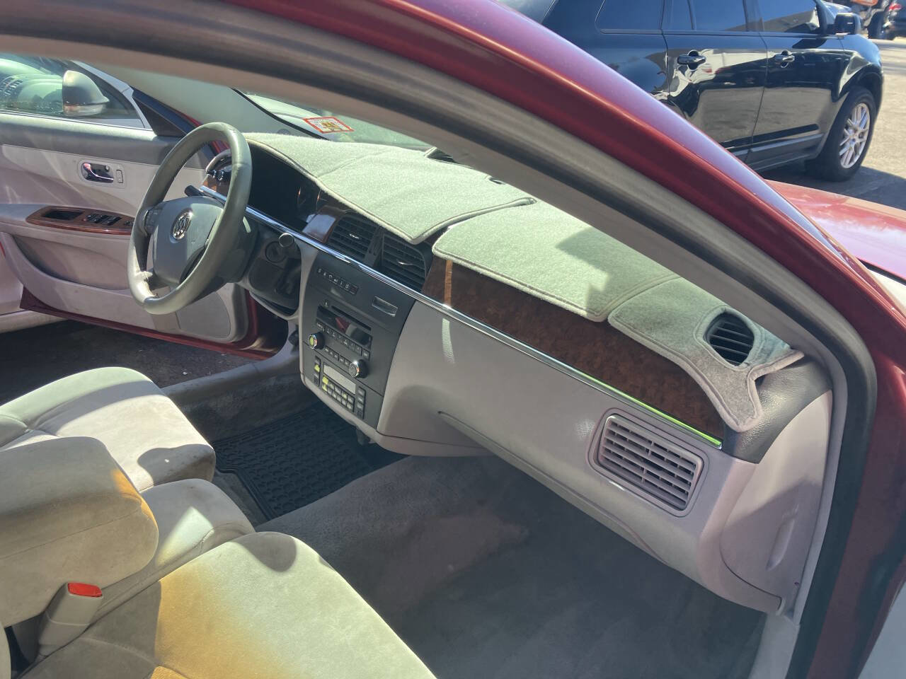 Used 2005 Buick LaCrosse CX w/ Silver Convenience Package image 22