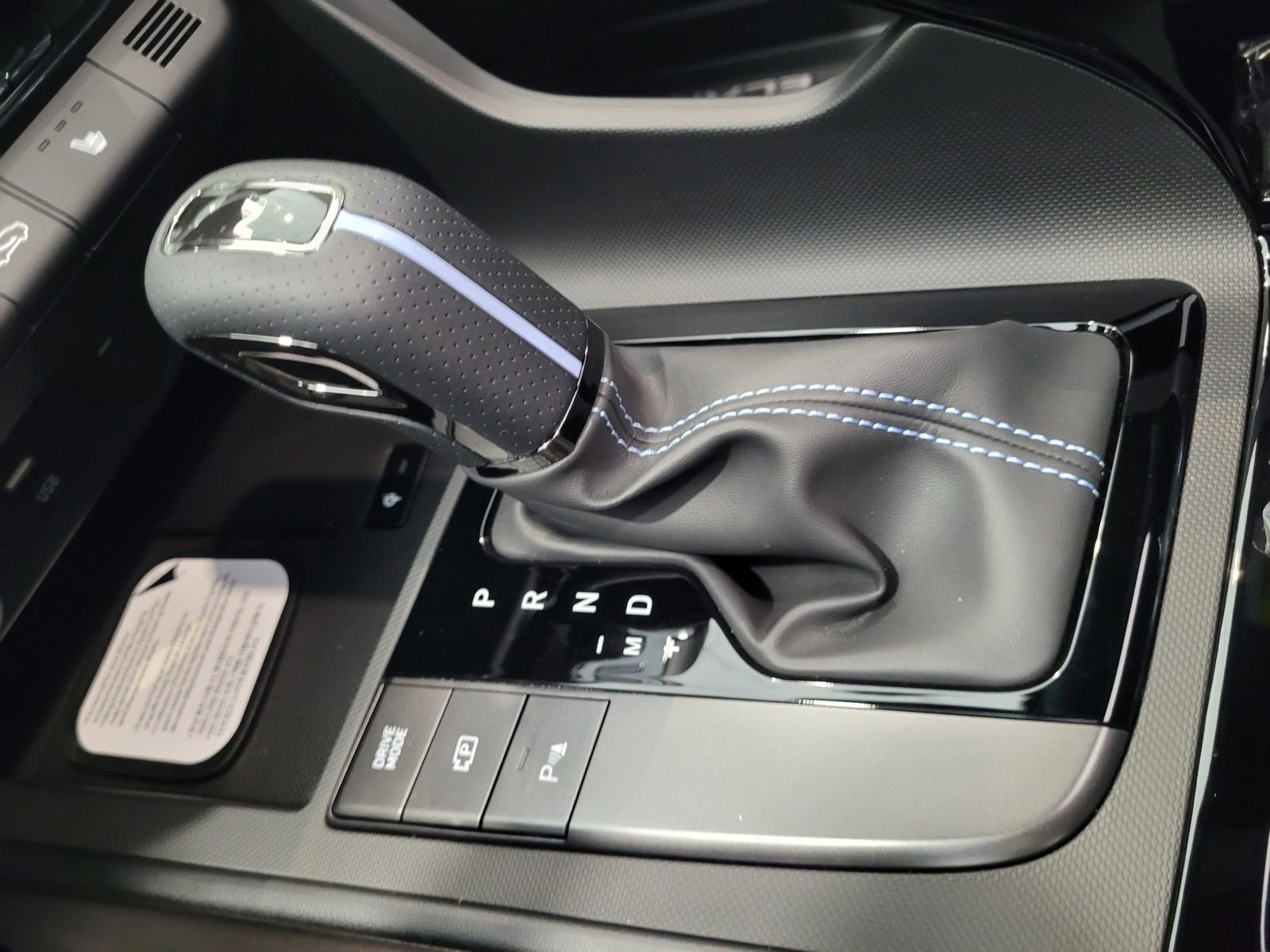 New 2026 Hyundai Elantra N FWD image 10