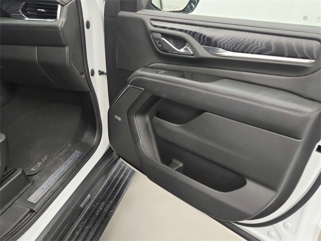 Used 2023 GMC Yukon Denali w/ Max Trailering Package image 45