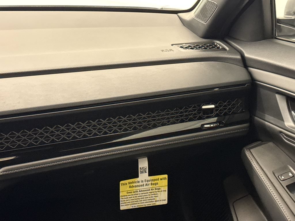 Used 2025 Honda Accord Sport image 16
