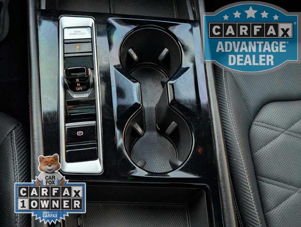 Used 2024 Volkswagen Atlas Cross Sport SE w/ Panoramic Sunroof Package FWD image 10